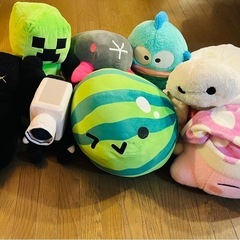 ぬいぐるみ8体