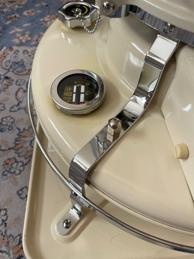 アラジン　石油ストーブ　BF3905 ホワイト　　