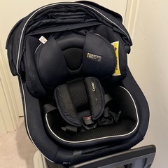 Combiチャイルドシート