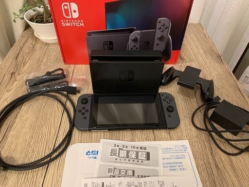 [完売]Nintendo
 Switch 中古　グレー