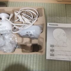 箱入りパナソニック頭皮エステ　EH-HM94-S　動作確認済み　説明書付きの画像