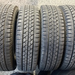 BS VL1 195/80R15 107/105L LT 4本 溝あり ハイエース