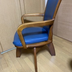 ダイニングチェアの画像