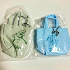 【定価の半額以下！】　ディズニーストア　シークレットミニトート ...