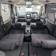 8人乗り☆フリップダウンモニター付き☆月々1.2万円〜分割払い可❗️車検2年付き！大人気☆日産 セレナ ハイウェイスター☆SDナビ☆走行中DVD見れます☆ETC☆バックカメラ☆ドラレコ付きのフル装備☆両側電動スライドドア☆クルーズコントロール搭載☆ウィンカーミラー☆フル装備☆事故修復歴無し☆車内広々三列シート‼️の画像