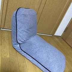 クッション性の高い座椅子の画像