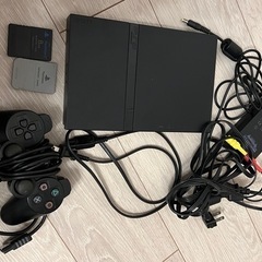【年内2000円引】PlayStation 2 (SCPH-70000CB) の画像
