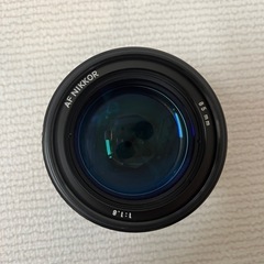 Nikon カメラ　レンズ　　85mm　 f1.8の画像