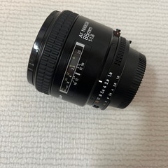 Nikon カメラ　レンズ　　85mm　 f1.8の画像