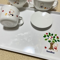 familiar 食器セット + スタイ