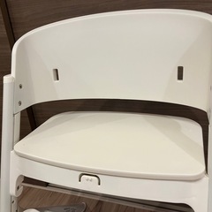 ハイチェア　novus ノウス　ホワイトの画像
