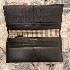BURBERRYバーバリー長財布美品の画像