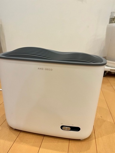 スチーム式加湿器　モダンデコ