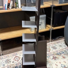 期間限定値下げ！【購入時価格15,000円】本棚、ブックタワー の画像