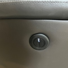 ニトリ電動ソファーの画像