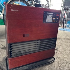 石油ストーブ　レトロ　ヒーター