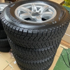 ランドクルーザープラド スタッドレスタイヤ　タイヤホイール4本セ...