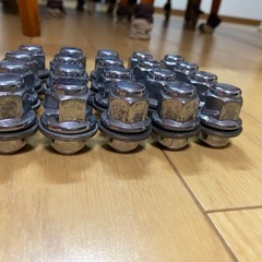 トヨタ純正ナットの画像