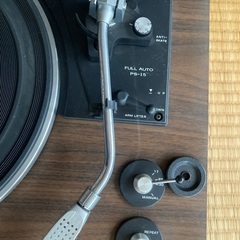 レコードプレーヤーの画像