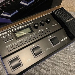 boss GT-1 ギターマルチエフェクターの画像