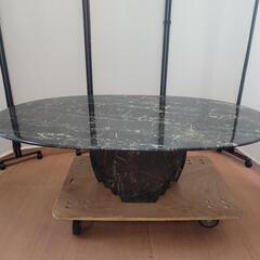 大理石テーブル