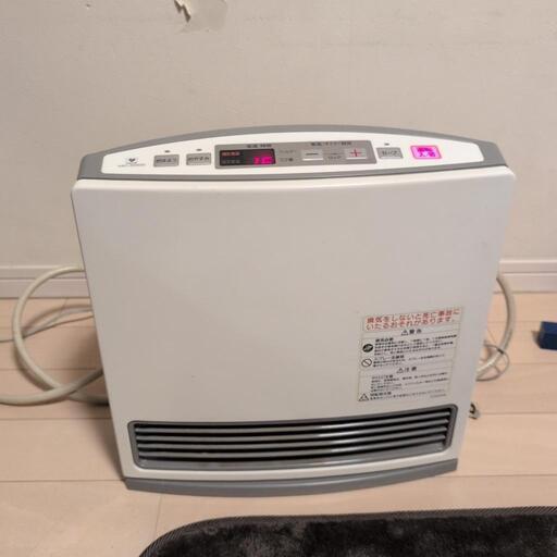 ガスファンヒーター 16畳の部屋で利用 中古