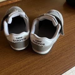 引き取り先決まりました。子供　靴の画像