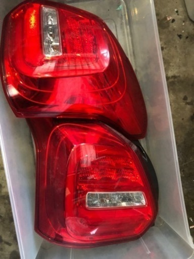 車のパーツ 外装、車外用品