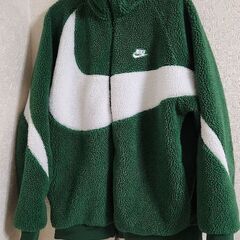 NIKEのボアフリースジャケット。可逆