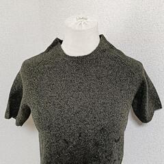 アクアスキュータム 高級カシミヤ混半袖ニットセーター ビジュー 濃緑色 9 M レディースの画像