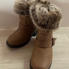 コムサイズム　ファー付カジュアルブーツ　18cm
