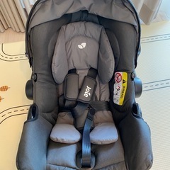 Joieのチャイルドシート（1歳半まで）の画像