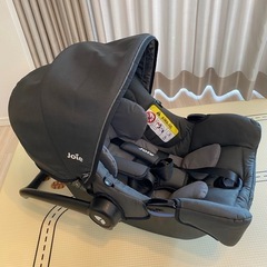 Joieのチャイルドシート（1歳半まで）の画像