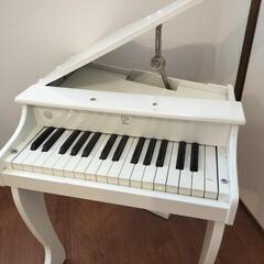 子ども用ピアノ　グランドピアノ風