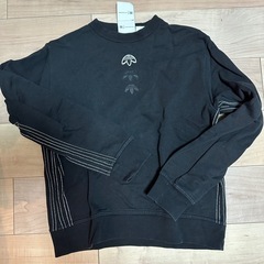 adidas XS （ジュニア150〜160）黒トレーナー　美品