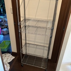 スチールラックの画像