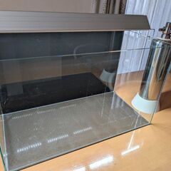【値下げ】60cm水槽・ライト・ボンベ