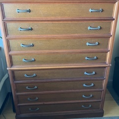 実家のタンス差し上げますの画像