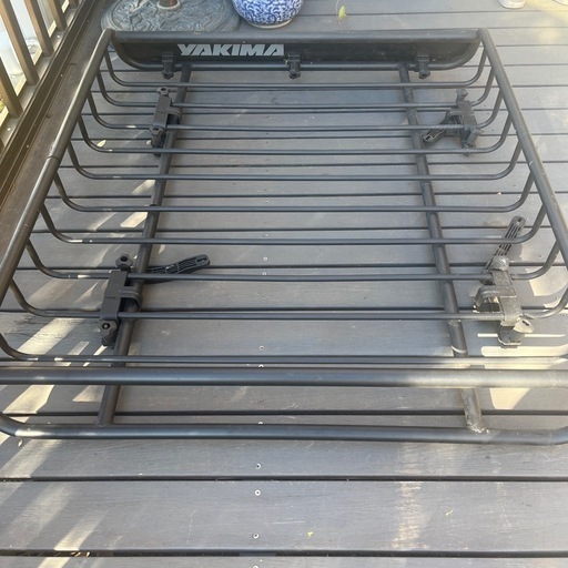 YAKIMA ルーフラック
