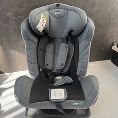 ピジョン　チャイルドシート 
