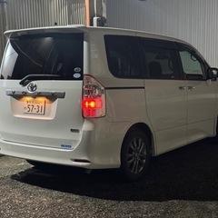 ヴォクシー　後期仕様  検査R7.4までの画像