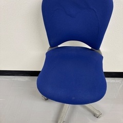 オフィス　イス