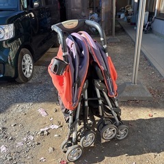 combi双子ベビーカー