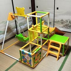 キッズパーク　ジャングルジム　すべり台　ブランコ　鉄棒の画像