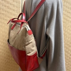 お値下げしました。【使用1度】レディースリュック本革の画像