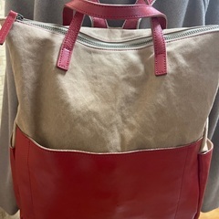 お値下げしました。【使用1度】レディースリュック本革の画像