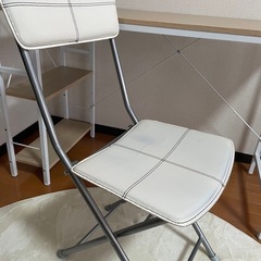 【決まりました】アイリスオーヤマ　ラック付きPCデスクの画像