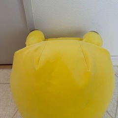 SALE❗️むぎゅっとピカチュウ ビーズクッションの画像