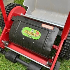 山善　草刈機　手動　刈る刈るモアの画像