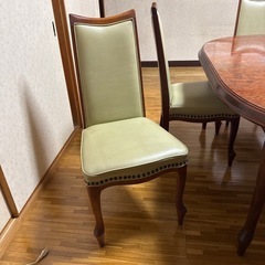 高級大型ダイニングテーブル/椅子５脚付きの画像